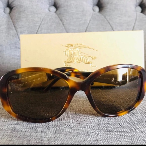 Authentic Burberry Sunglass main image 6